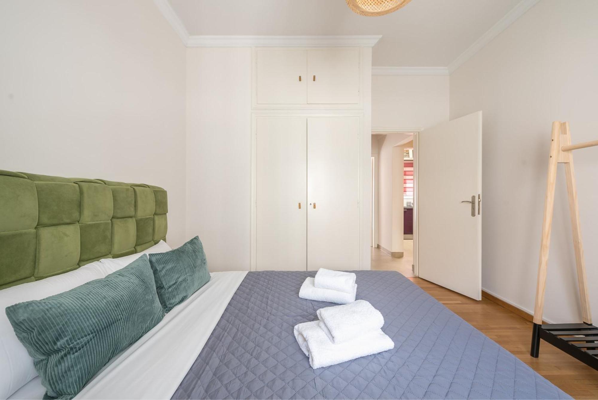 아테네 Stylish 2 Bd Urban Retreat Near Panormou Metro 아파트 외부 사진
