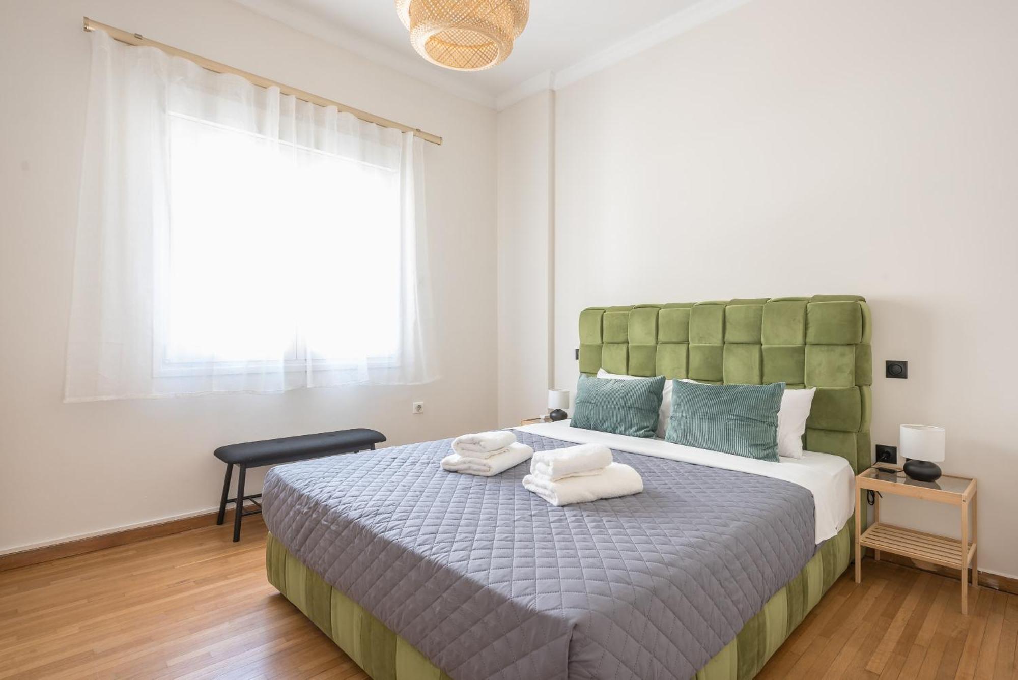 아테네 Stylish 2 Bd Urban Retreat Near Panormou Metro 아파트 외부 사진